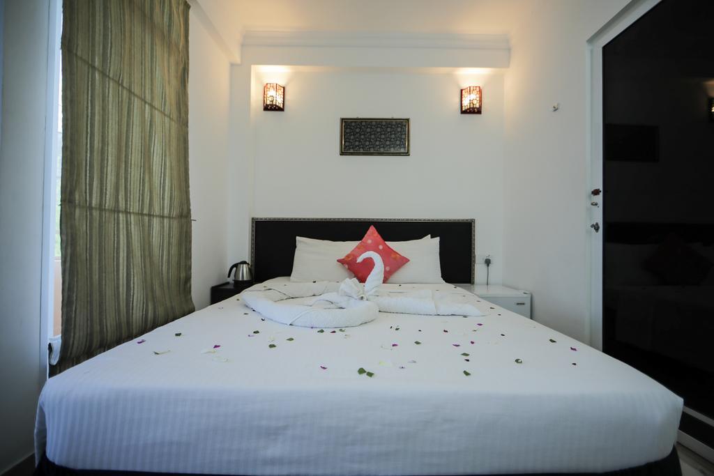 Vilu Rest Hotel Male Bagian luar foto