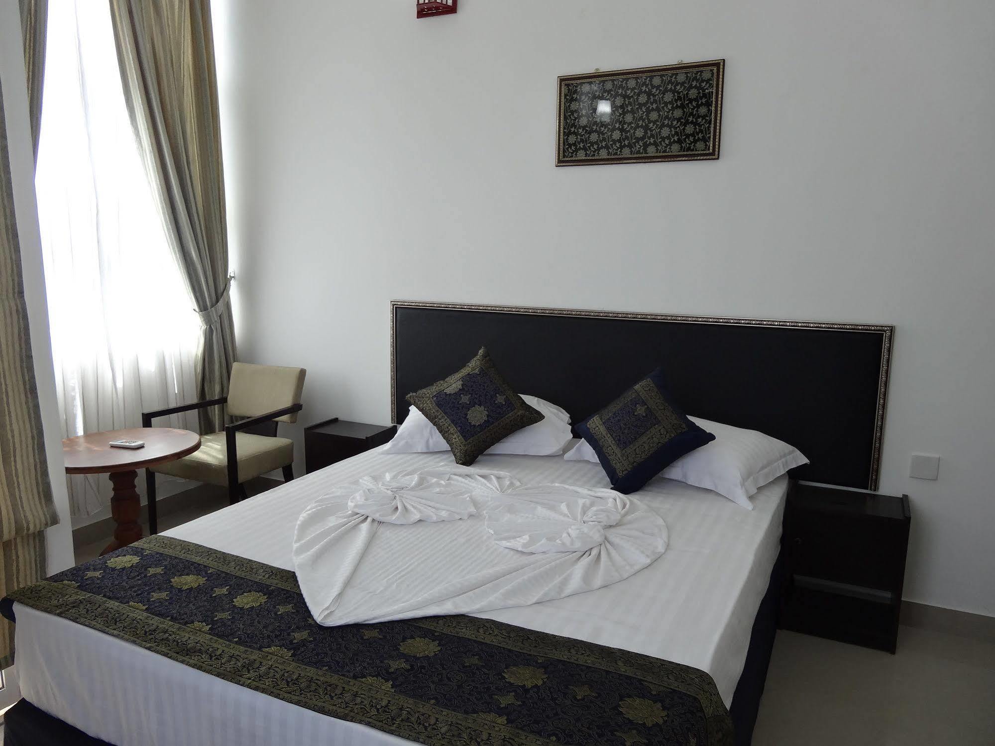 Vilu Rest Hotel Male Bagian luar foto